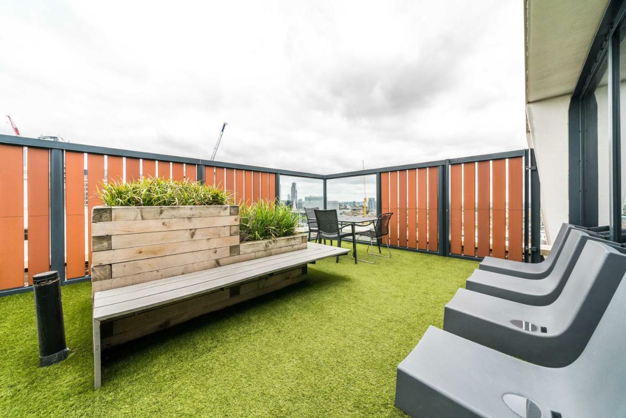 Hashtag Aldgate Campus Accommodation London Kültér fotó